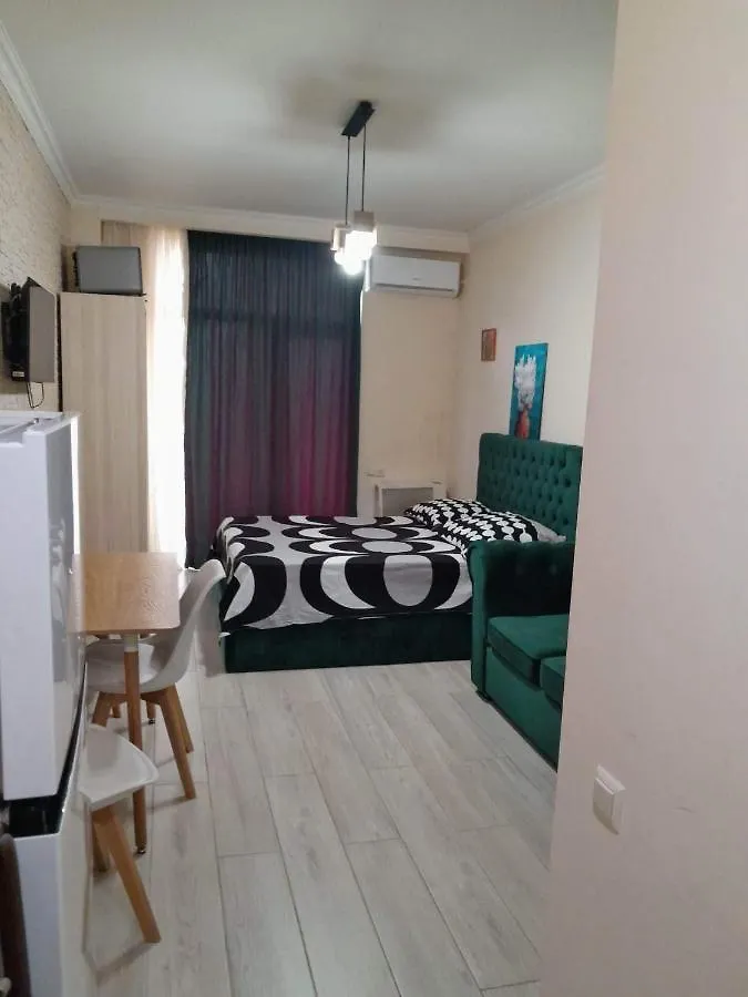 Mari'S Home Batumi